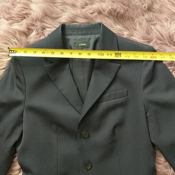 Navy suit jacket. J. Crew. Sz 4-6 - Picture 5 of 8